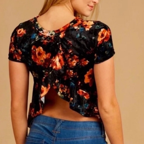 Altar’d State Velvet Floral Ruffle Open Back Short-Sleeve Top - Picture 2 of 3